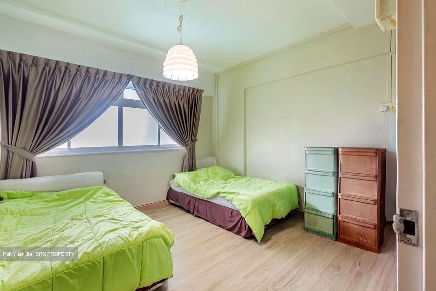 Blk 336 Jurong East Avenue 1 (Jurong East), HDB Executive #575698791